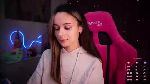 Snapshot of juicy___angel chatting on February 2025 09:26:02 PM Angelina online show from February 2025 09:26:02 PM