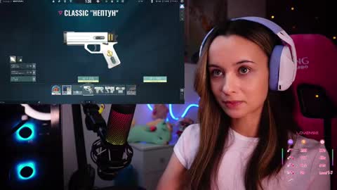 Snapshot of juicy___angel chatting on February 2025 11:30:01 PM Angelina online show from February 2025 11:30:01 PM