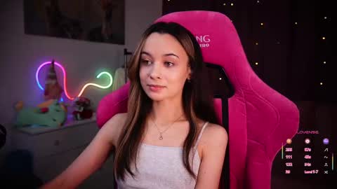 Snapshot of juicy___angel chatting on March 2025 08:11:02 PM Angelina online show from March 2025 08:11:02 PM