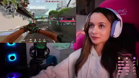 Snapshot of juicy___angel chatting on March 2025 01:16:01 AM Angelina online show from March 2025 01:16:01 AM