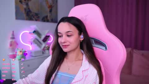 Snapshot of juicy___angel chatting on October 2025 09:51:01 AM Angelina online show from October 2025 09:51:01 AM