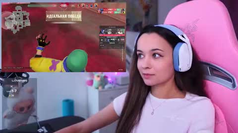 Snapshot of juicy___angel chatting on October 2025 11:25:01 AM Angelina online show from October 2025 11:25:01 AM