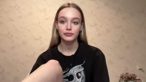 Snapshot of juicy_angels chatting on December 2024 11:34:02 AM alexa online show from December 2024 11:34:02 AM