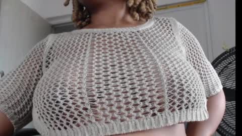 Snapshot of juicy_gold22 chatting on May 2026 02:34:02 PM Mariagold online show from May 2026 02:34:02 PM