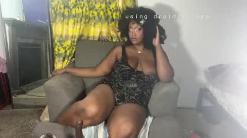 Snapshot of juicy_janet chatting on June 2026 05:41:01 PM juicy_janet online show from June 2026 05:41:01 PM