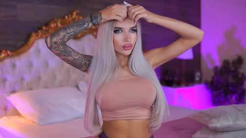 Jessye online show from September 2025 07:50:02 PM