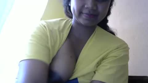 stellah online show from October 2025 12:14:02 PM
