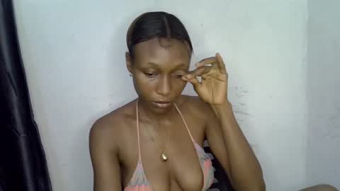 Snapshot of juicy_pussy0 chatting on June 2026 05:07:01 AM Olivia online show from June 2026 05:07:01 AM