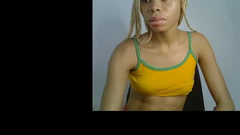 Snapshot of juicy_slut0 chatting on June 2026 07:36:01 AM Champaign online show from June 2026 07:36:01 AM