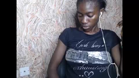 queen online show from February 2025 12:59:02 AM