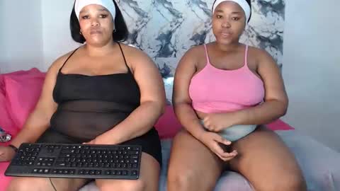 juicyjasminx online show from April 2026 07:47:01 PM