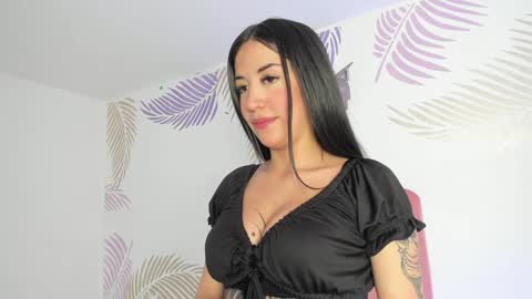 Snapshot of julescornett chatting on December 2024 07:27:02 PM Julees online show from December 2024 07:27:02 PM