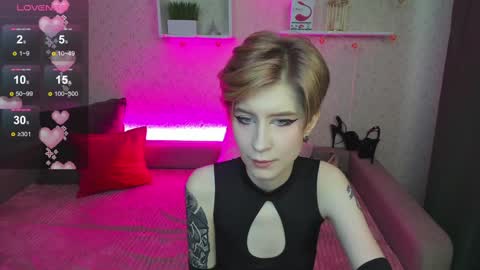 Snapshot of julescrown chatting on December 2024 04:25:01 AM Jules online show from December 2024 04:25:01 AM