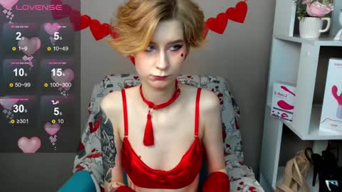 Snapshot of julescrown chatting on February 2025 01:45:02 AM Jules online show from February 2025 01:45:02 AM