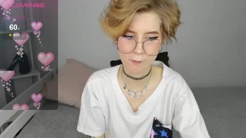 Snapshot of julescrown chatting on February 2025 08:06:01 AM Jules online show from February 2025 08:06:01 AM