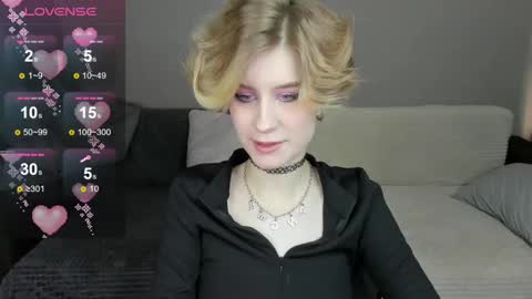 Snapshot of julescrown chatting on March 2025 12:53:01 AM Jules online show from March 2025 12:53:01 AM