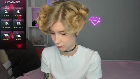 Snapshot of julescrown chatting on October 2025 12:19:02 AM Jules online show from October 2025 12:19:02 AM