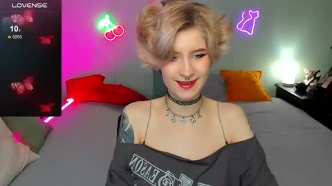 Snapshot of julescrown chatting on October 2025 12:43:02 AM Jules online show from October 2025 12:43:02 AM