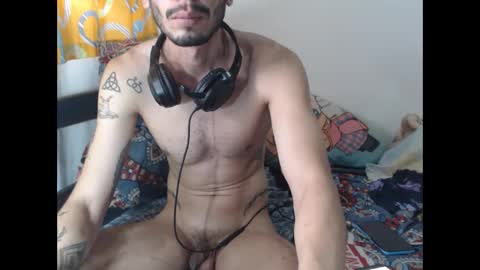 Snapshot of julfigo chatting on June 2026 04:01:01 PM Julfigo online show from June 2026 04:01:01 PM