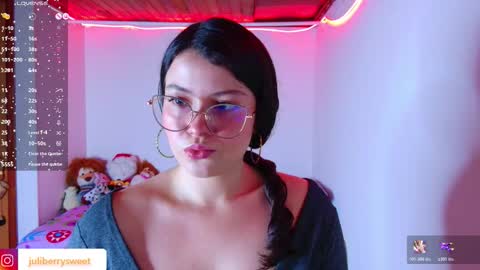 Snapshot of juli05star chatting on February 2026 03:21:02 AM Juliana online show from February 2026 03:21:02 AM