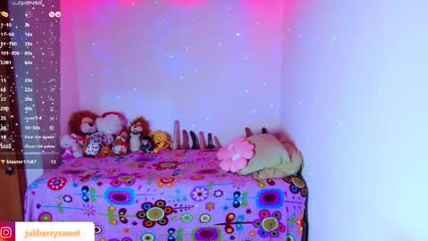 Snapshot of juli05star chatting on May 2026 02:31:01 AM Juliana online show from May 2026 02:31:01 AM