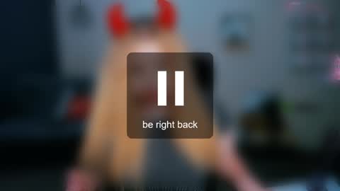 juli kisss online show from January 2025 11:07:01 PM