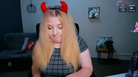 juli kisss online show from January 2025 02:14:01 AM