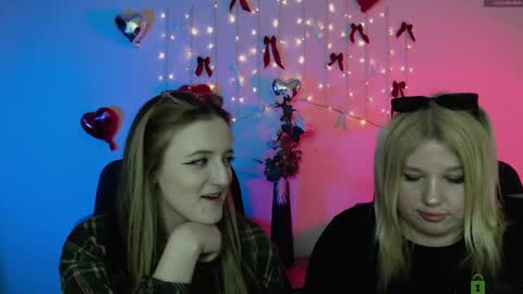 juli kisss online show from April 2026 03:00:02 AM