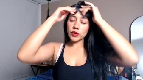 Snapshot of juli_love11 chatting on August 2026 02:21:01 AM JULIETA online show from August 2026 02:21:01 AM