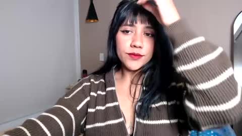 Snapshot of juli_love11 chatting on August 2026 01:37:02 AM JULIETA online show from August 2026 01:37:02 AM
