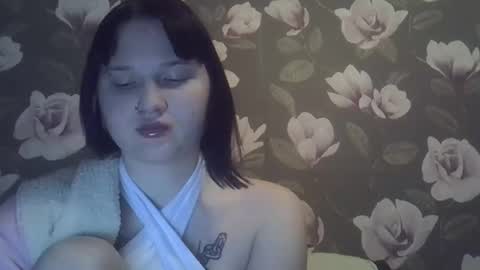 Snapshot of julia1605 chatting on February 2026 07:01:01 PM julia1605 online show from February 2026 07:01:01 PM