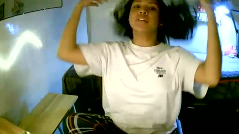 julia199755 online show from June 2026 08:49:02 AM