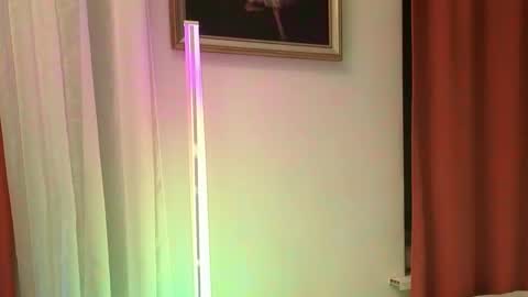 Snapshot of julia_giulia chatting on December 2025 01:38:02 PM julia_giulia online show from December 2025 01:38:02 PM