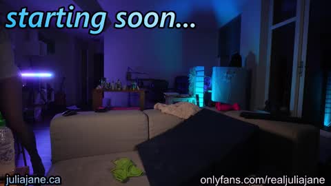 Julia Jane online show from February 2026 02:49:02 AM