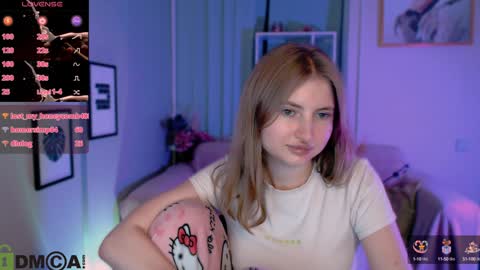 Julia  online show from January 2025 03:27:02 AM