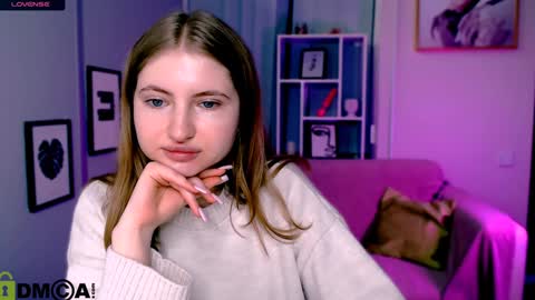 Julia  online show from January 2025 08:56:02 PM