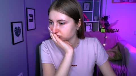 Julia  online show from February 2025 02:28:01 AM