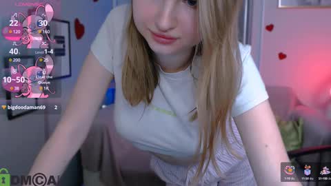 Julia  online show from March 2025 08:37:02 PM