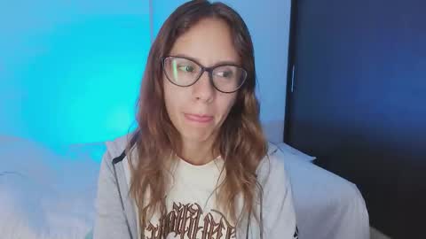 Snapshot of julia_roberts420 chatting on October 2025 06:41:02 PM Julia Schedule 10 pm to 4 am GTM-5 online show from October 2025 06:41:02 PM