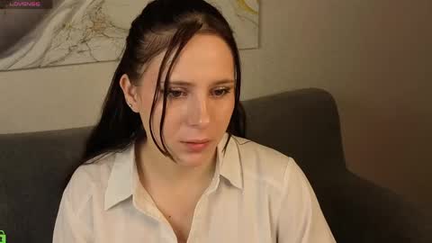 Julia Shyy online show from May 2026 01:03:01 AM