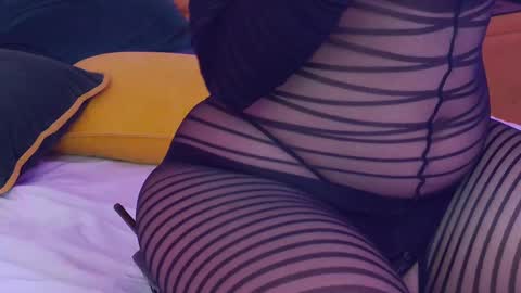 Julia online show from February 2025 12:21:01 AM