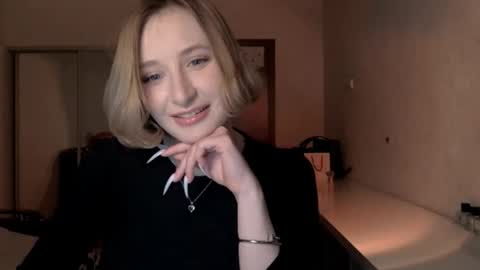 Snapshot of juliahupman chatting on February 2026 04:19:02 PM Kate online show from February 2026 04:19:02 PM