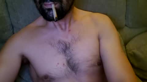 Snapshot of julian38000 chatting on April 2026 04:29:01 AM julian38000 online show from April 2026 04:29:01 AM