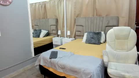 Snapshot of julian_billy chatting on January 2025 02:41:01 PM julian billy online show from January 2025 02:41:01 PM