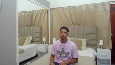 Snapshot of julian_billy chatting on March 2025 11:17:01 AM julian billy online show from March 2025 11:17:01 AM