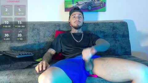 Snapshot of julian_tattoo chatting on December 2025 04:52:01 AM Julian independent model online show from December 2025 04:52:01 AM