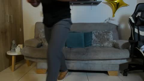 julian_wallace online show from September 2025 04:31:02 PM