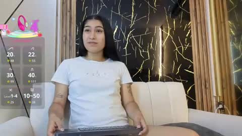 Snapshot of juliana11_pm chatting on April 2026 06:32:01 PM JULIANA AND CHRIS online show from April 2026 06:32:01 PM