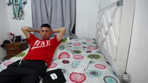 Snapshot of juliana_ls chatting on December 2024 03:20:01 AM Juliana online show from December 2024 03:20:01 AM