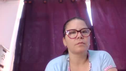 Snapshot of julianaputa chatting on June 2026 12:41:02 PM julianaputa online show from June 2026 12:41:02 PM